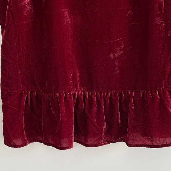 J. Crew Women's Size 4 Sleeveless Crushed
Velvet Red Holiday Top Peplum - Picture 4 of 12